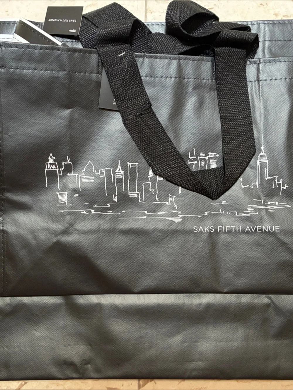 Saks Fifth Avenue TWO (M&L) Reusable shopping bag with White City Skyline